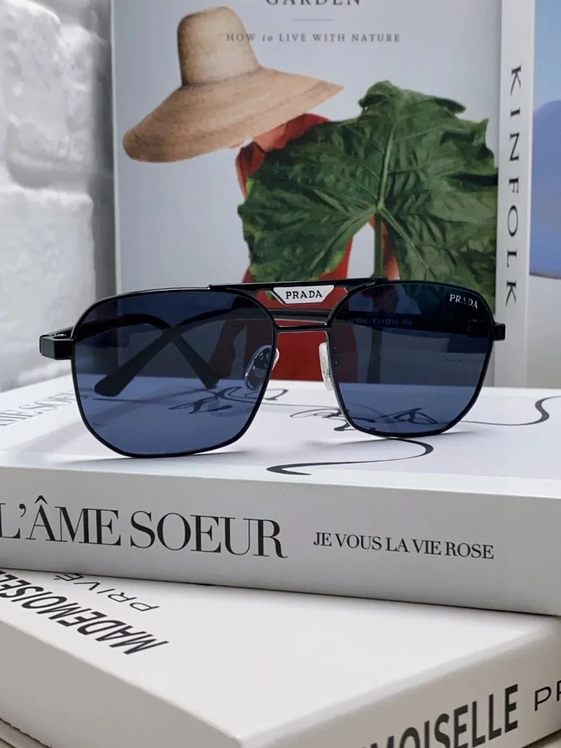 Prada Logo Square Aviator Sunglasses Blue — photo 2