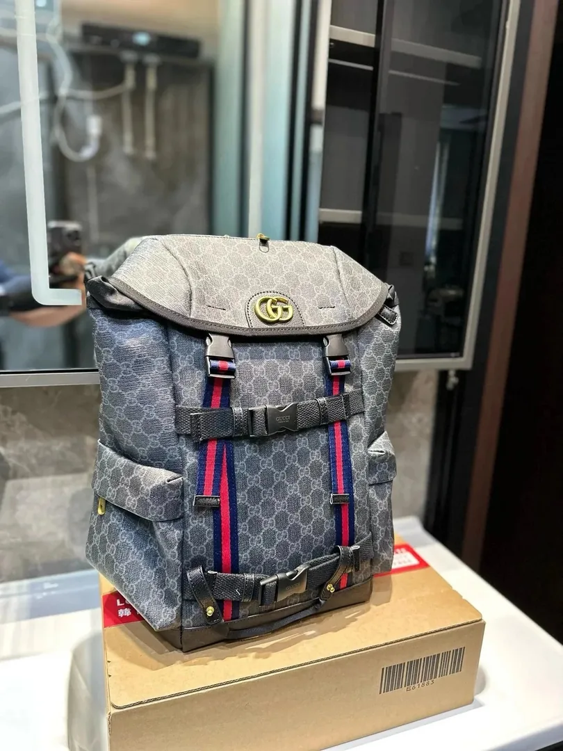 Backpack — Photo 11