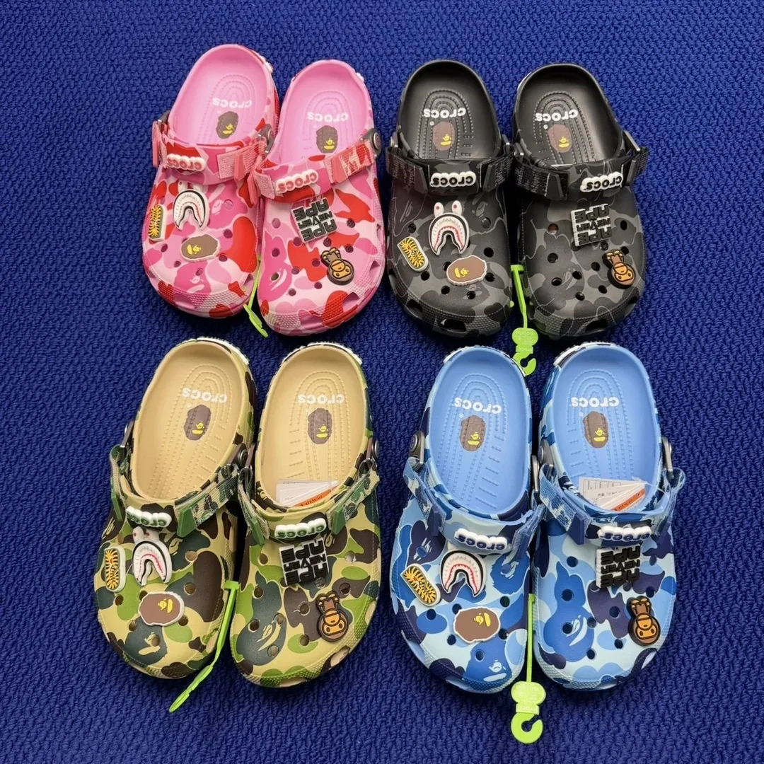 Crocs Collab Four-Color Clogs — photo 12
