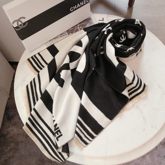 Dior Scarf — QC