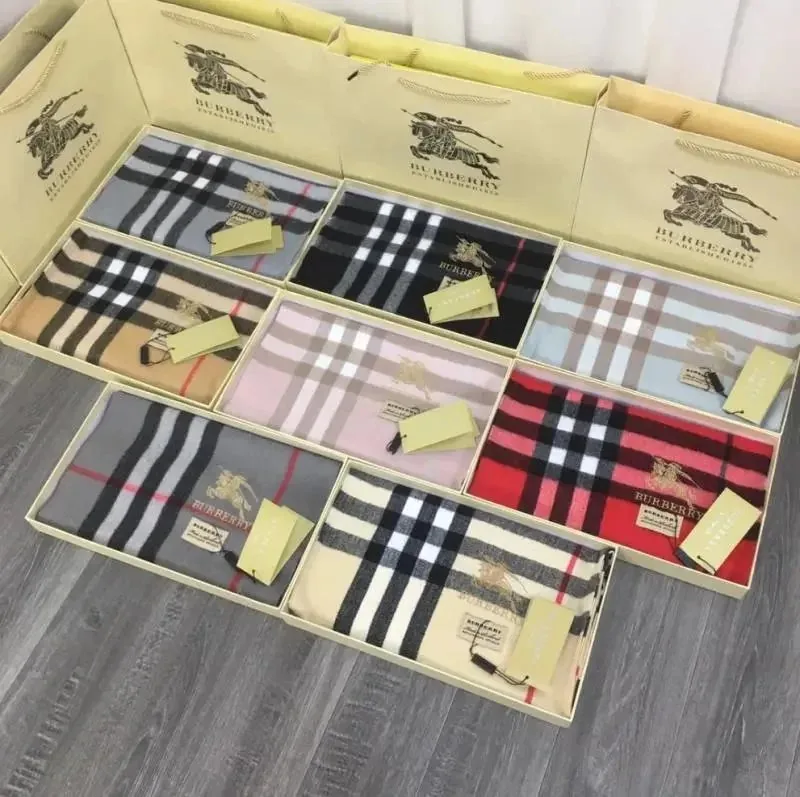 Burberry Scarf — Photo 2