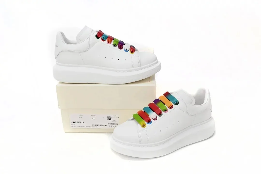 Alexander McQueen Oversized Sneaker White Trainers — Photo 2