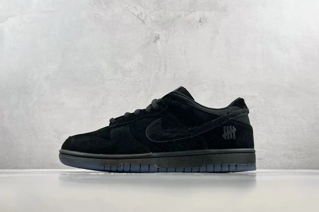 Nike Dunk Low Undefeated Triple Black Sneakers