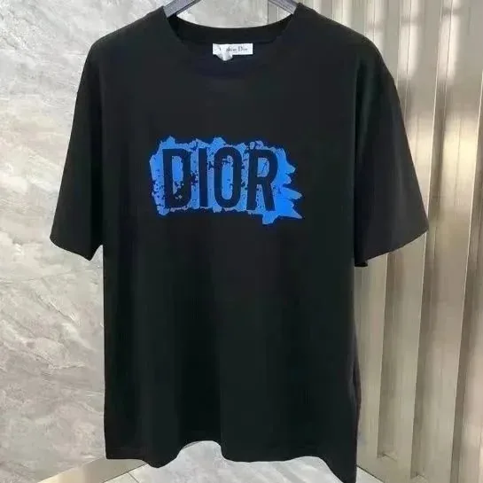Minimal T-Shirt — QC
