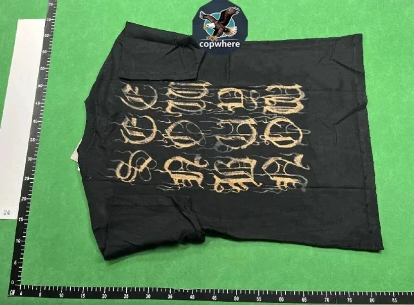 Balenciaga T-Shirt — Photo 3