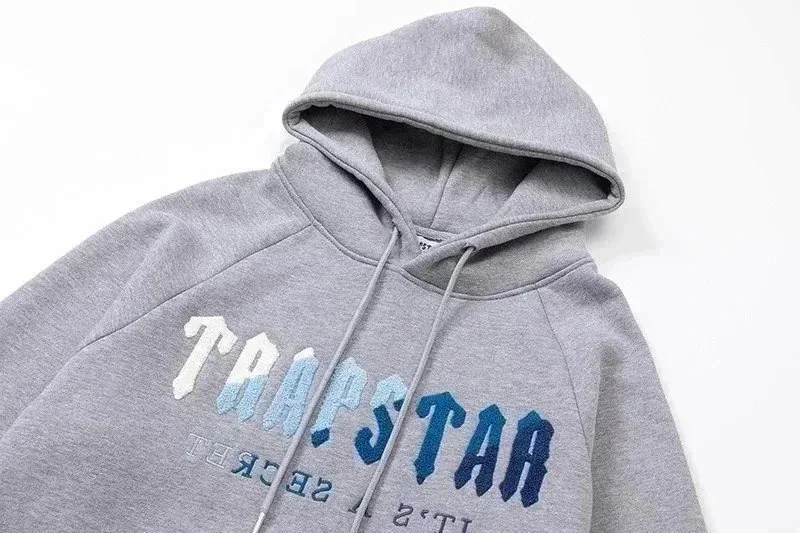 Letter Embroidered Hoodie Set — Photo 5
