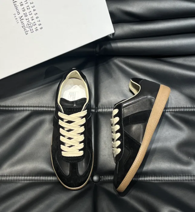 Maison Margiela Replica Beige Low-Top Skate Shoes — Photo 2