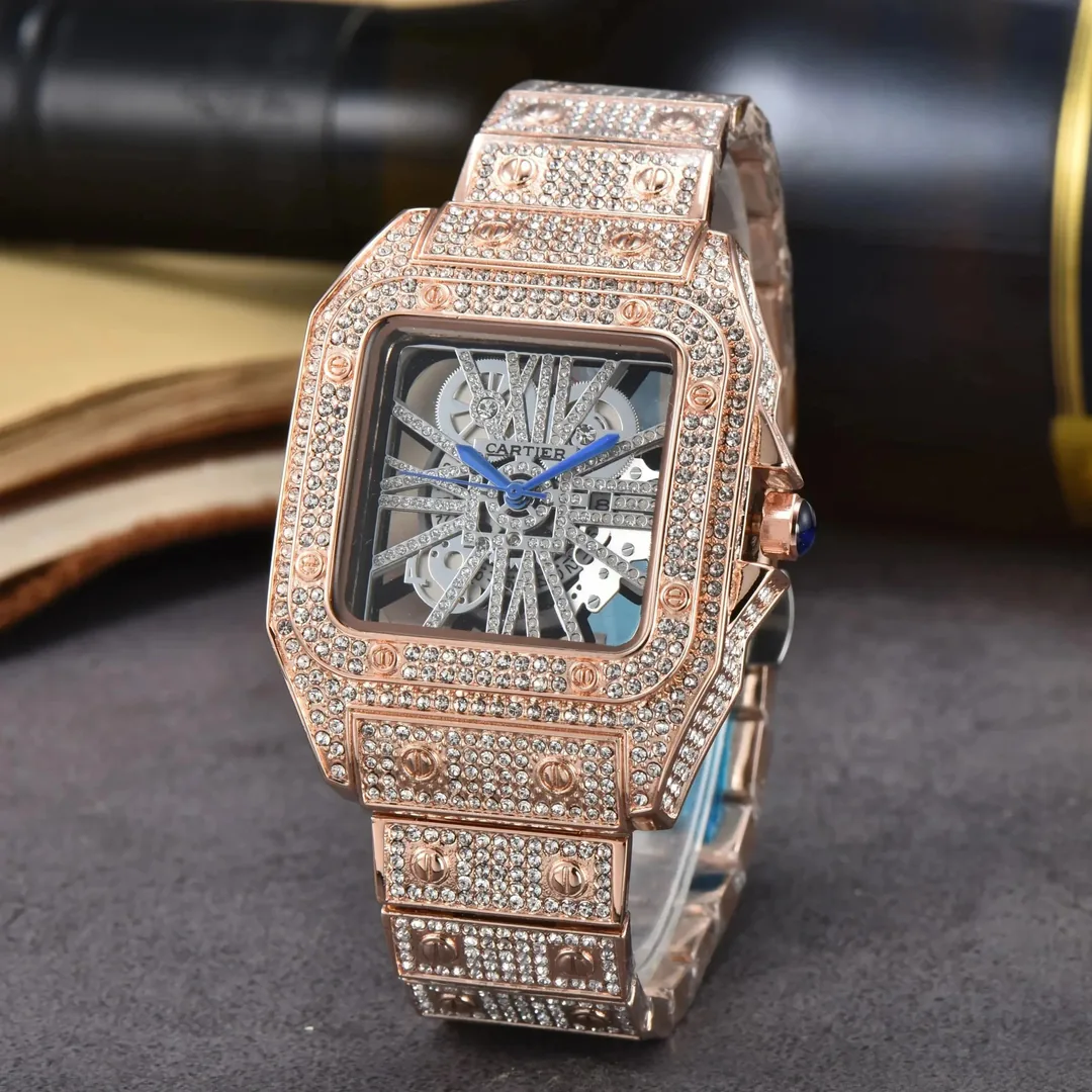 Street Style Watch — QC