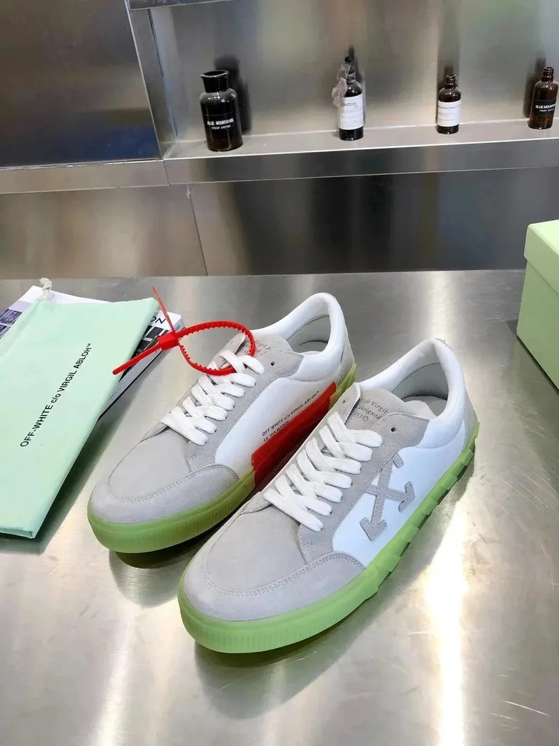 Off-White Vulc Low Skate Shoes — Photo 2