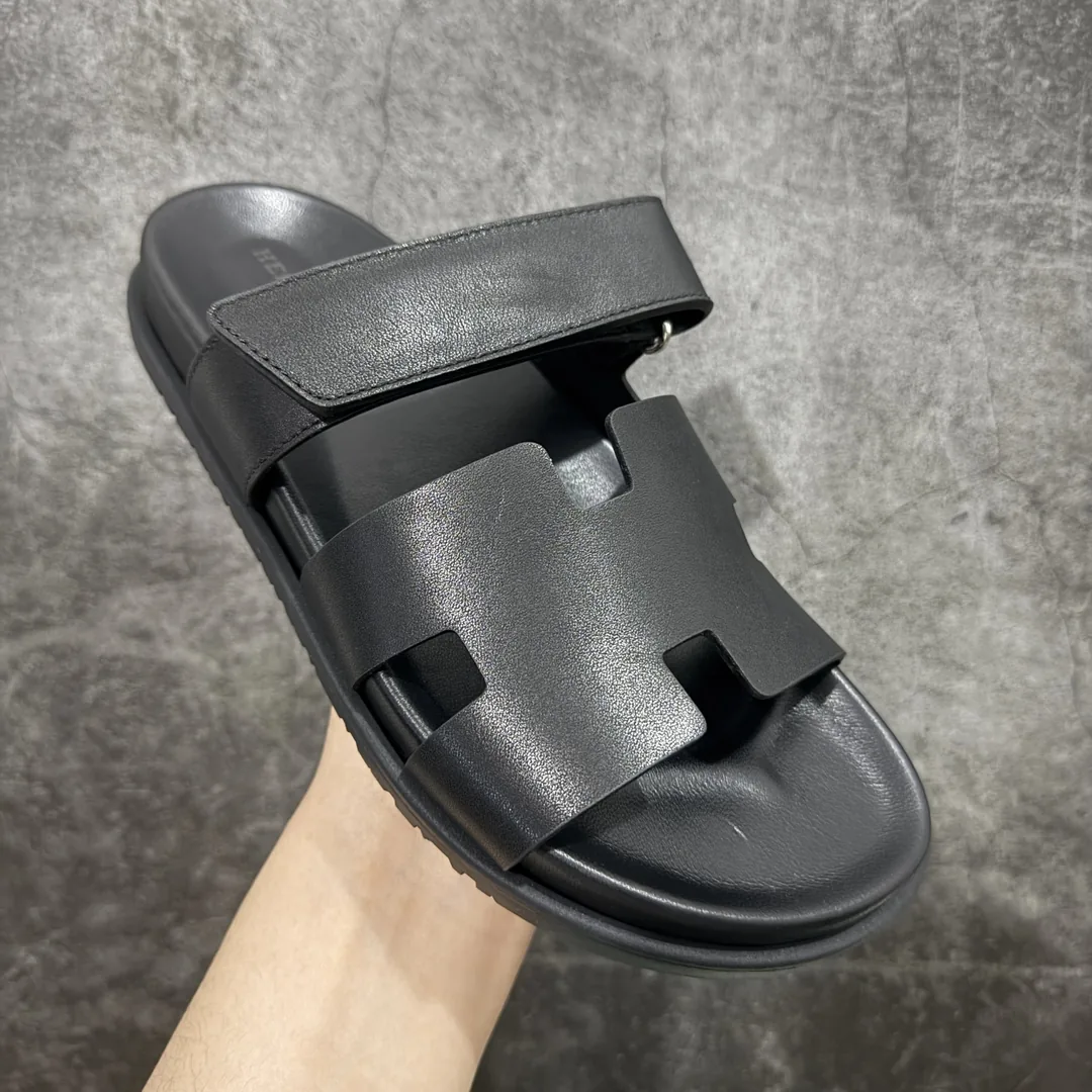 Chypre Couple Sandals