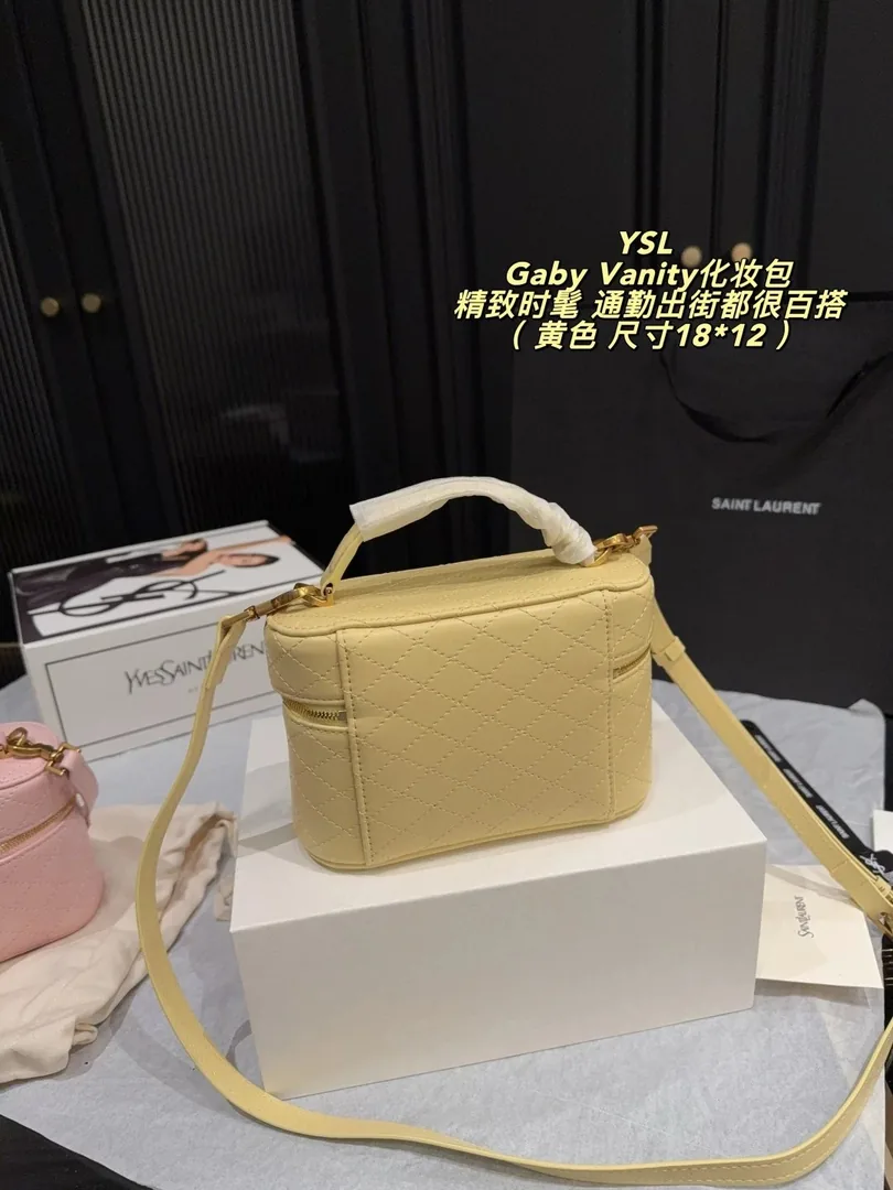 Saint Laurent Gaby Vanity Case Bag — Zdjęcie 11