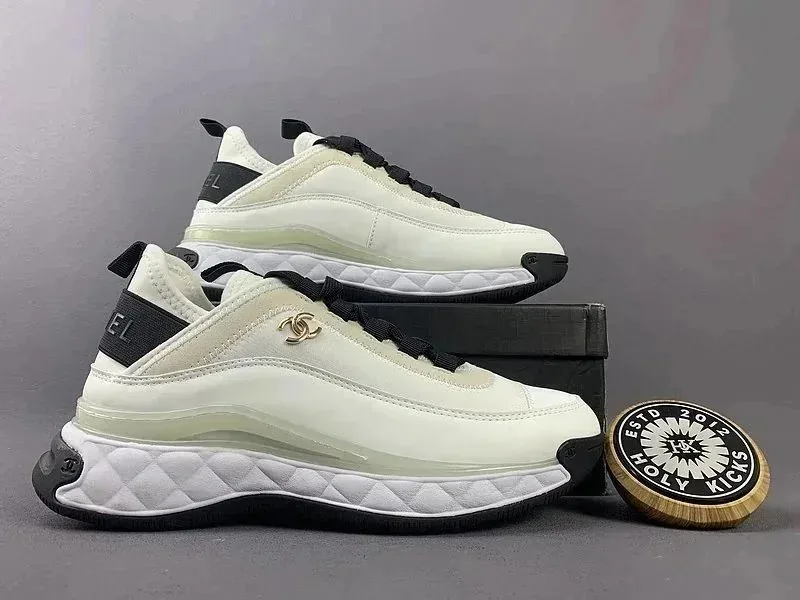Chanel CC Sneakers Black Modern — Photo 12