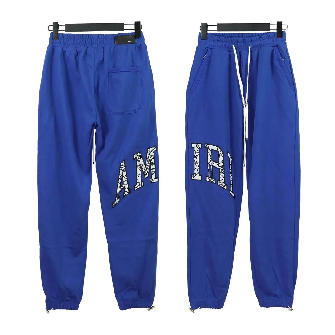 Sweatpants — Photo 14