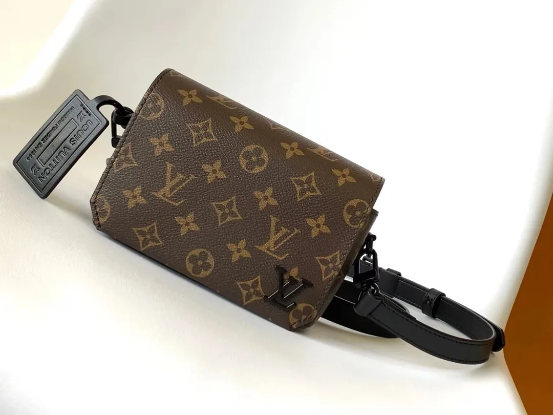 Louis Vuitton Handbag — QC