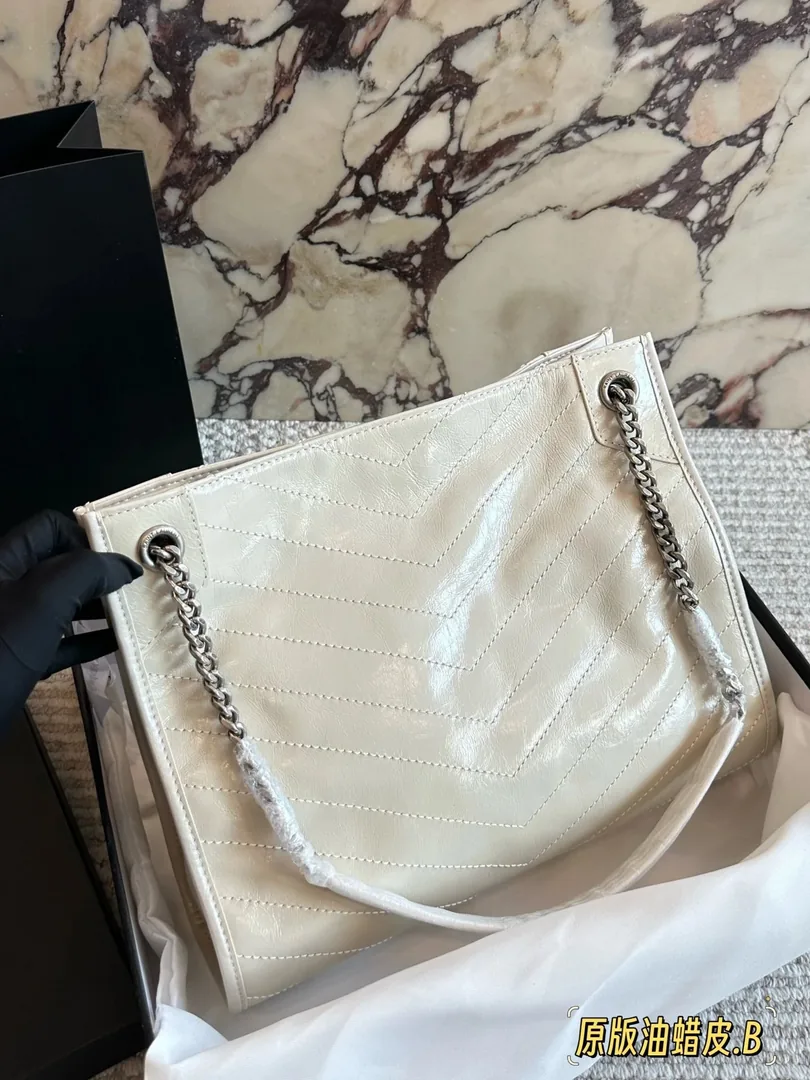 Saint Laurent Niki Shopping Tote Bag — QC