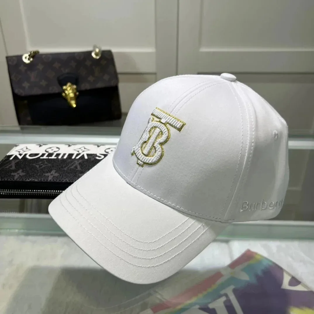 Streetwear Cap — QC