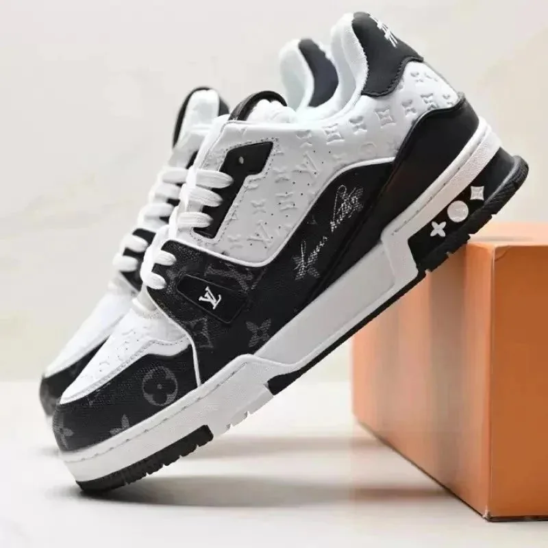Louis Vuitton LV Trainer Brown Trainers — Photo 10