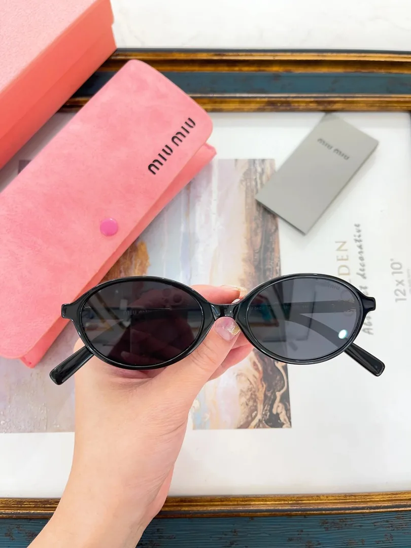 Miu Miu Round Optical Glasses — photo 6