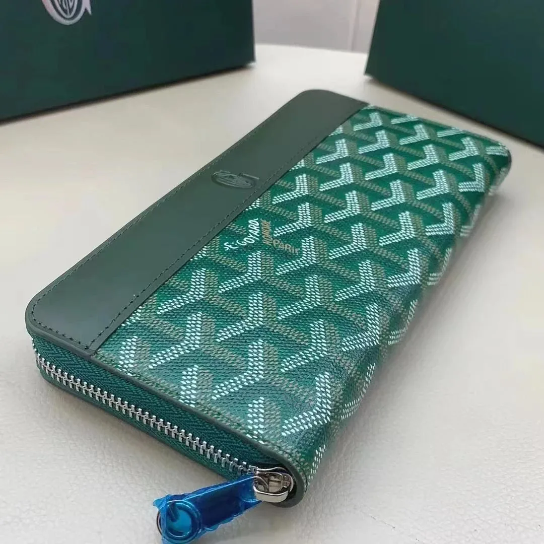 Goyard Leather Long Wallet — photo 9