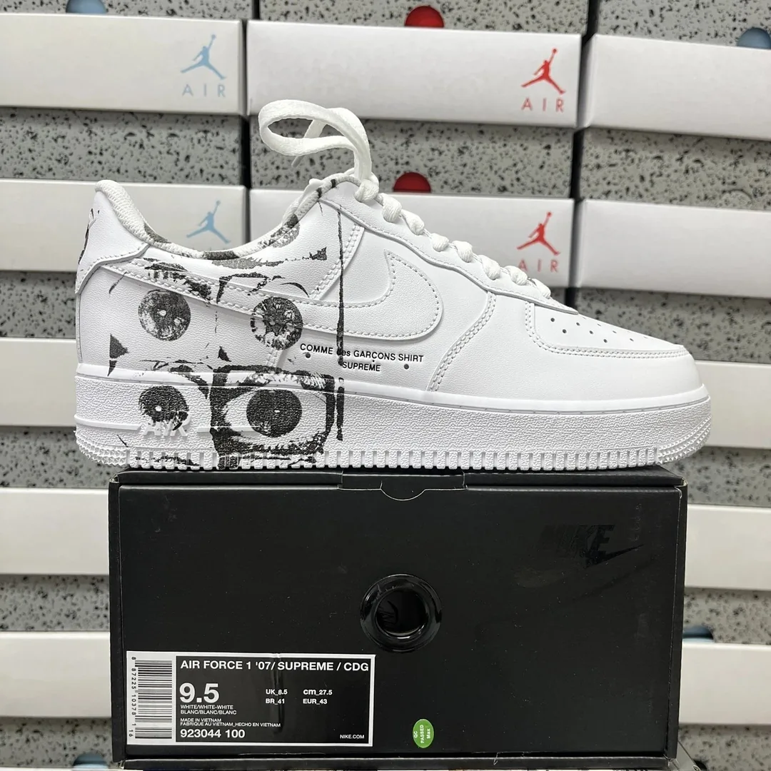 White Black Air Force 1 Supreme