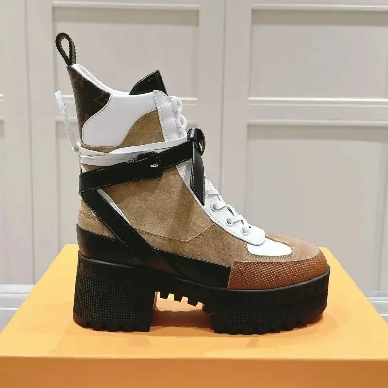 Louis Vuitton Laureate Platform Desert Boot Black Heeled Combat Boots — Photo 5
