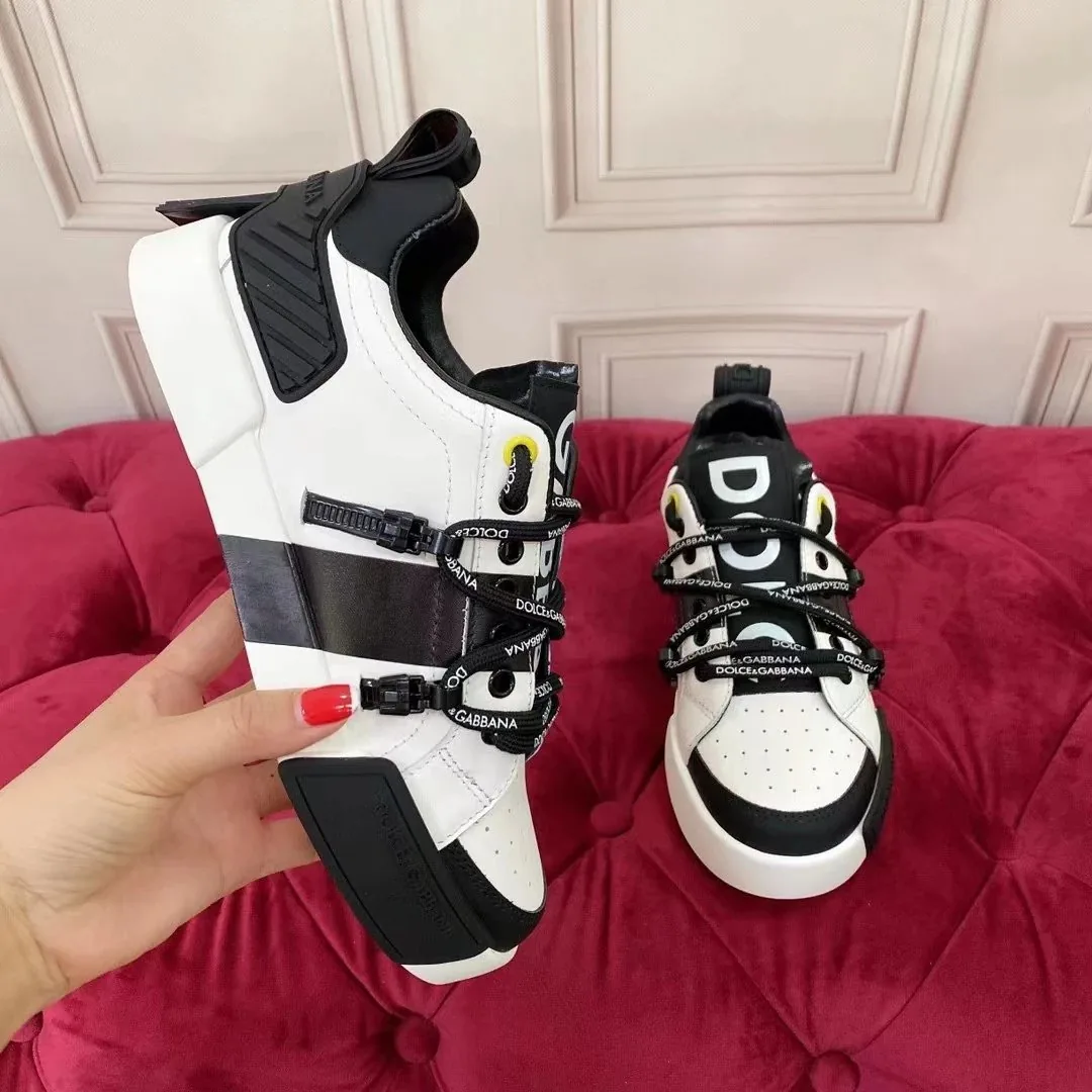 Dolce & Gabbana & White Sneakers — Photo 14