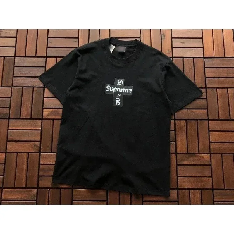 Supreme T-Shirt — photo 11