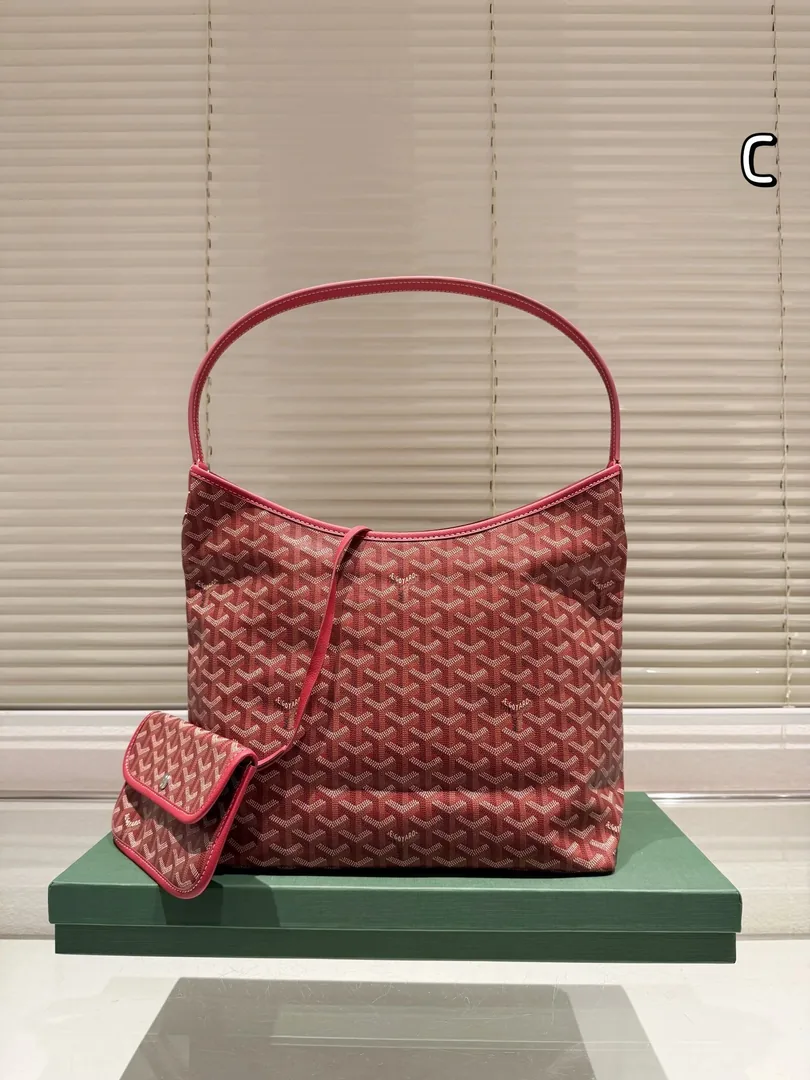 Goyard Hobo Bag — Photo 15