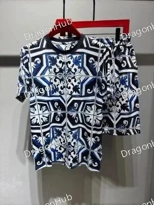 Short-Sleeve Tee — QC