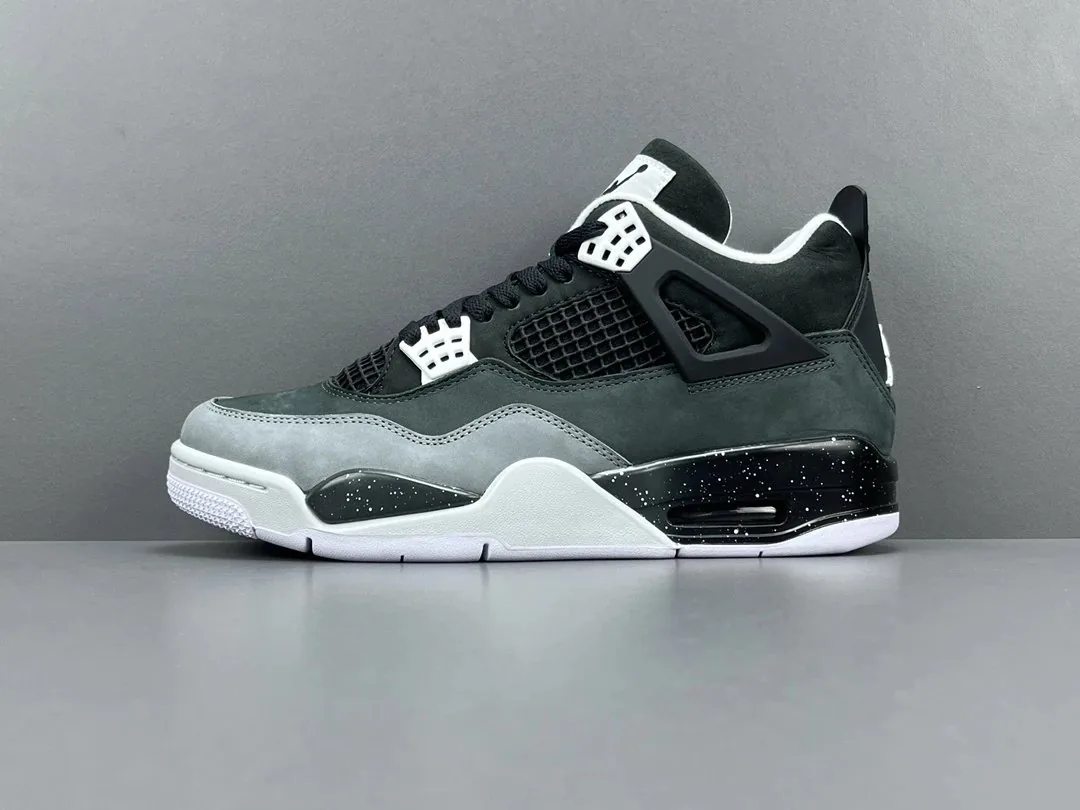 Air Jordan 4 Black Red — photo 7