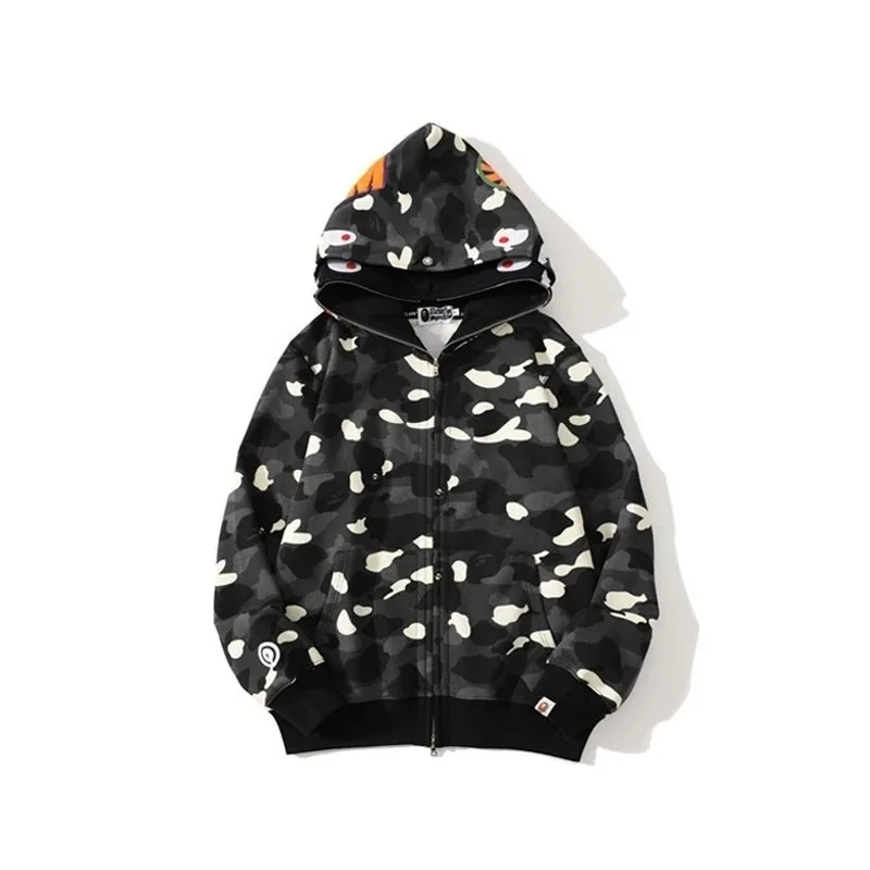 Bape Accessory — Photo 12
