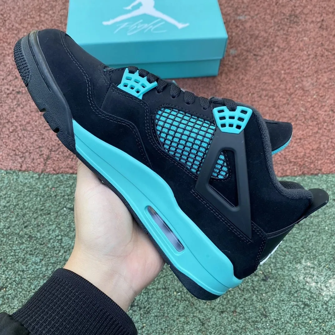 Tiffany & Co. X Air Jordan 4 — photo 3