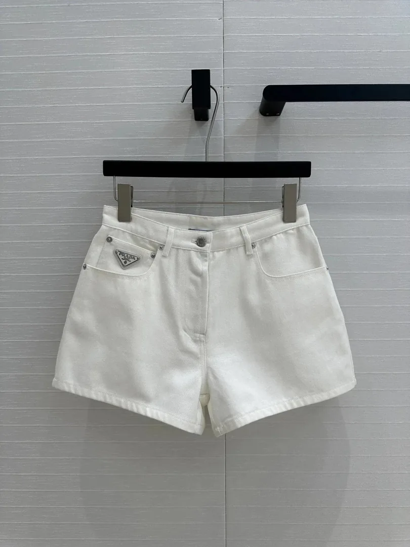 Summer Shorts — Photo 9