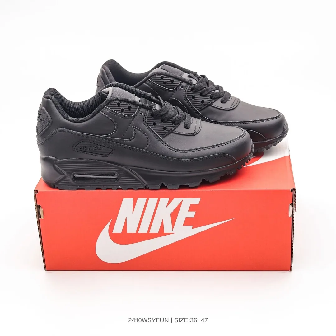 Nike Air Max 90 — Photo 15