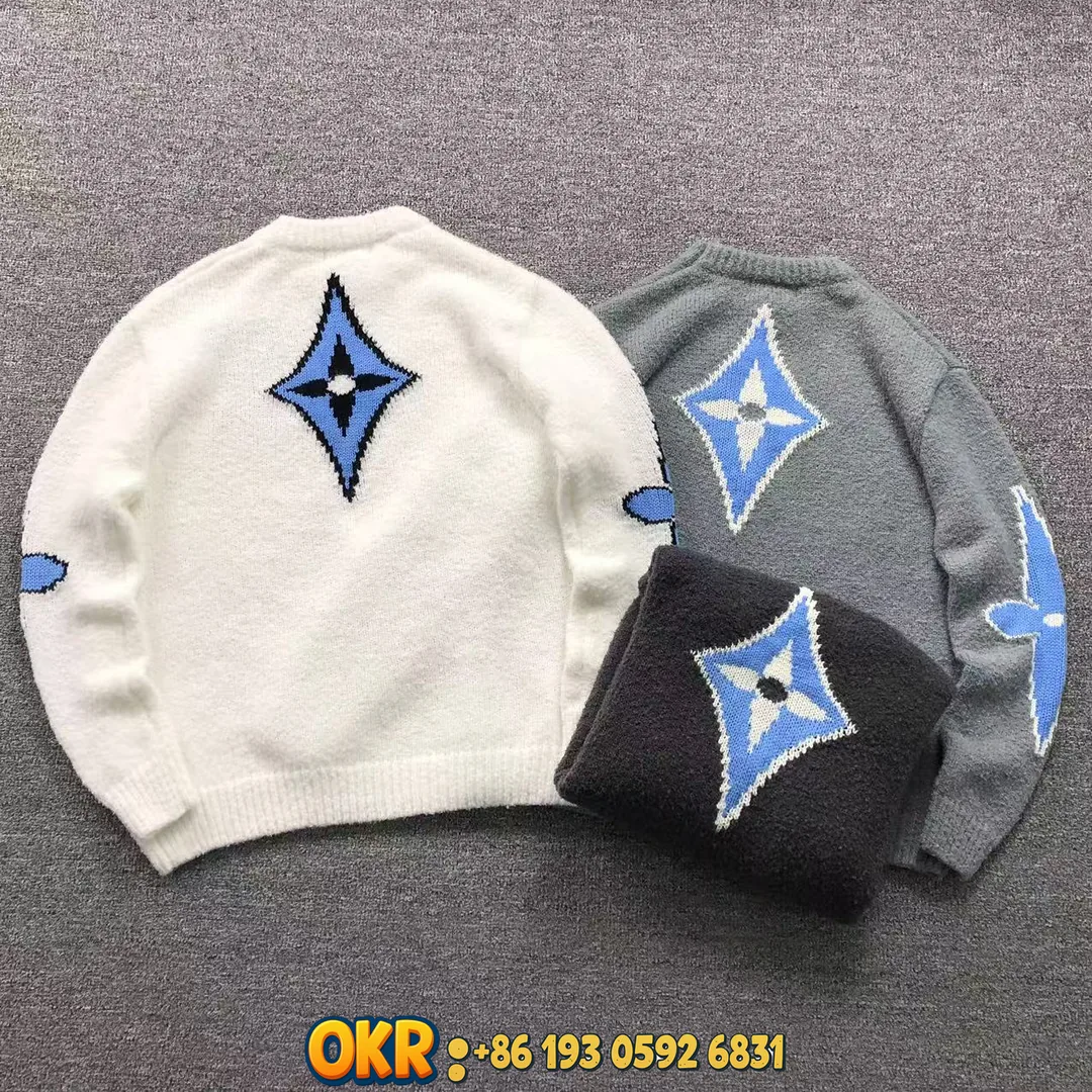 Crewneck Pullover Sweater — photo 3