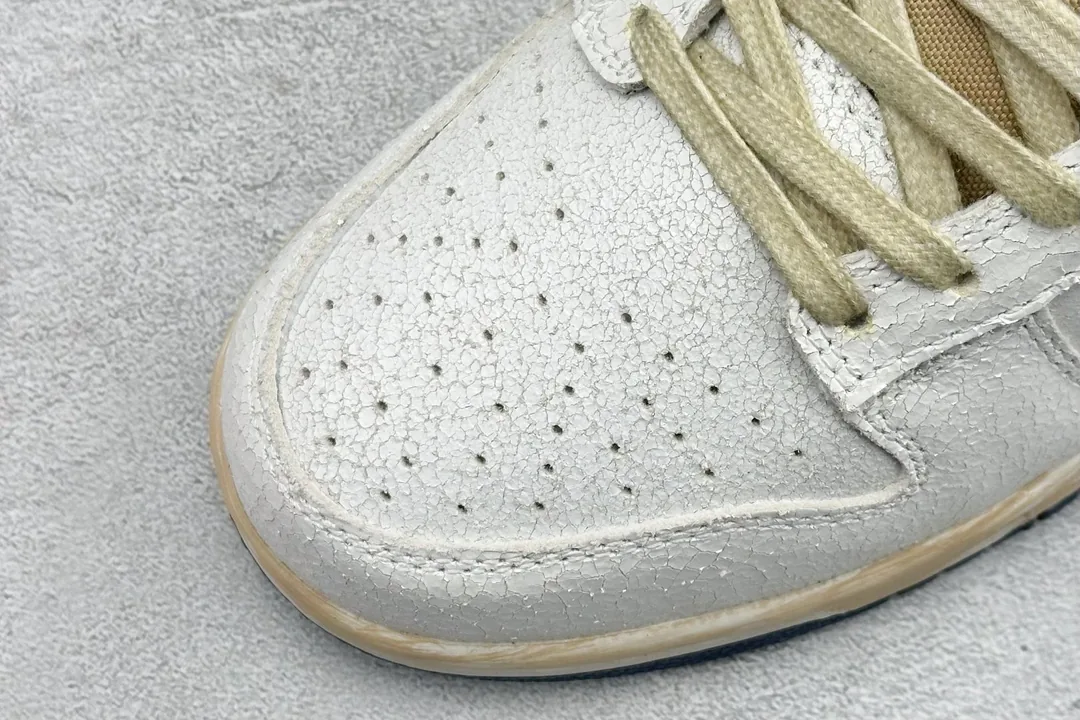 Nike Dunk Low Stranger Things Top Sneakers — photo 7