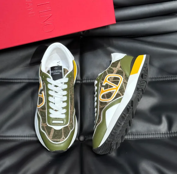 Valentino Brown Sneakers — Photo 3