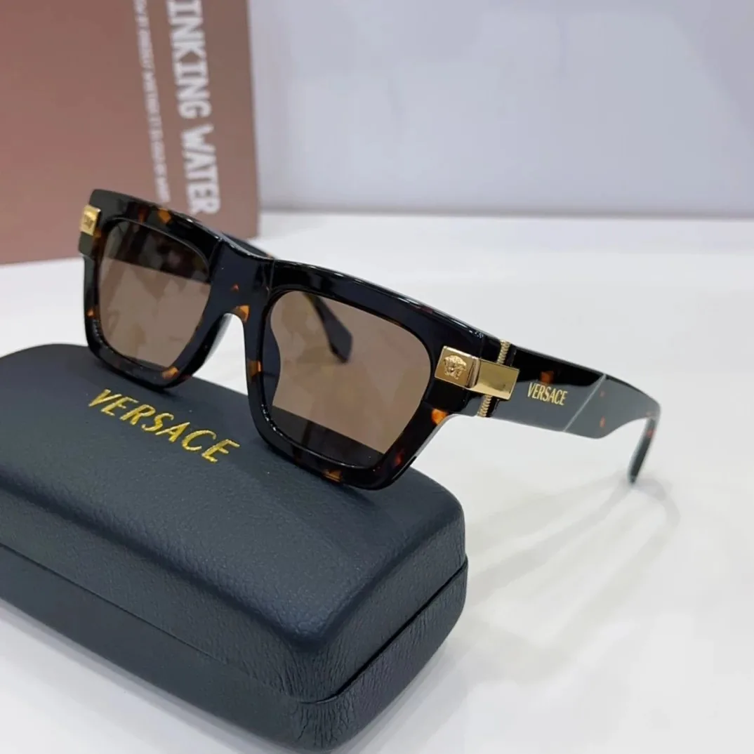 Versace Logo Square Sunglasses Black — Photo 10