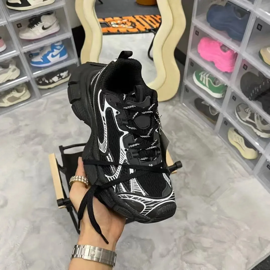 Balenciaga Runner Black Lace-Up Running Shoes