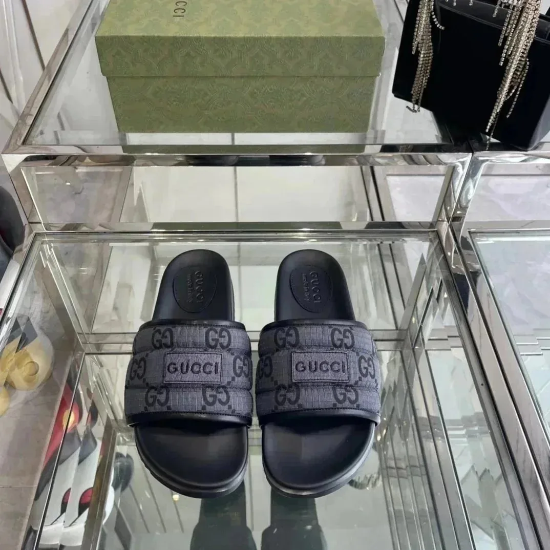 Gucci GG Platform Slide Beige Low-Top Loafers — Photo 9