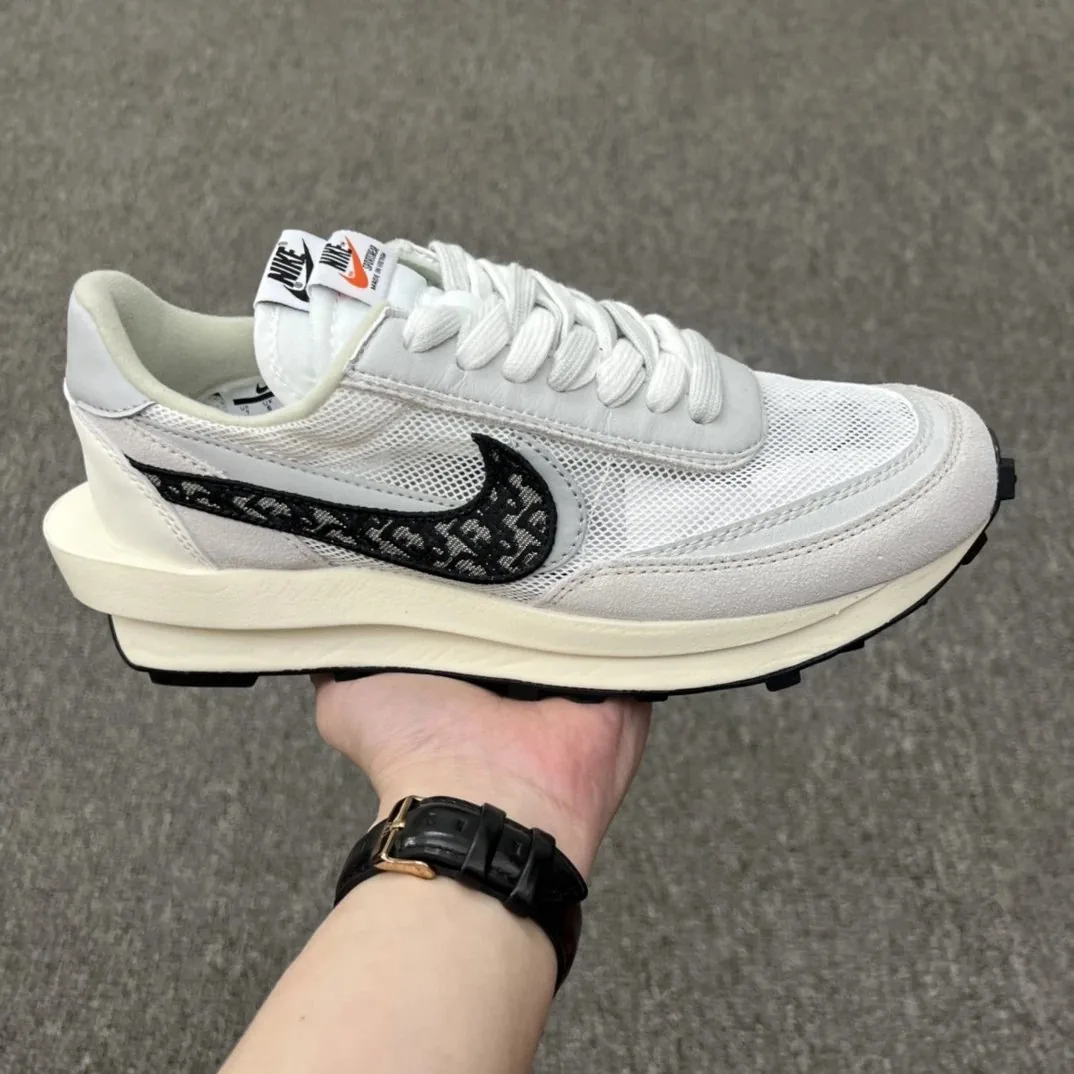 Nike LDWaffle (Sacai) Grey Yellow Sacai Vapor Waffle — Photo 13