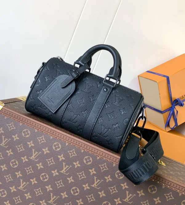 Louis Vuitton City Keepall 25 Bag — photo 2