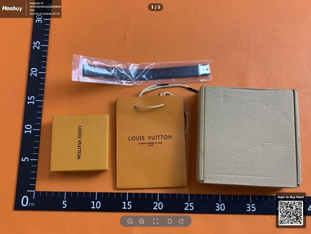 Leather Bracelet — QC