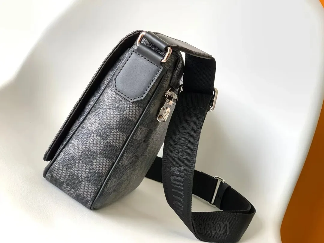Louis Vuitton District Messenger Bag — QC