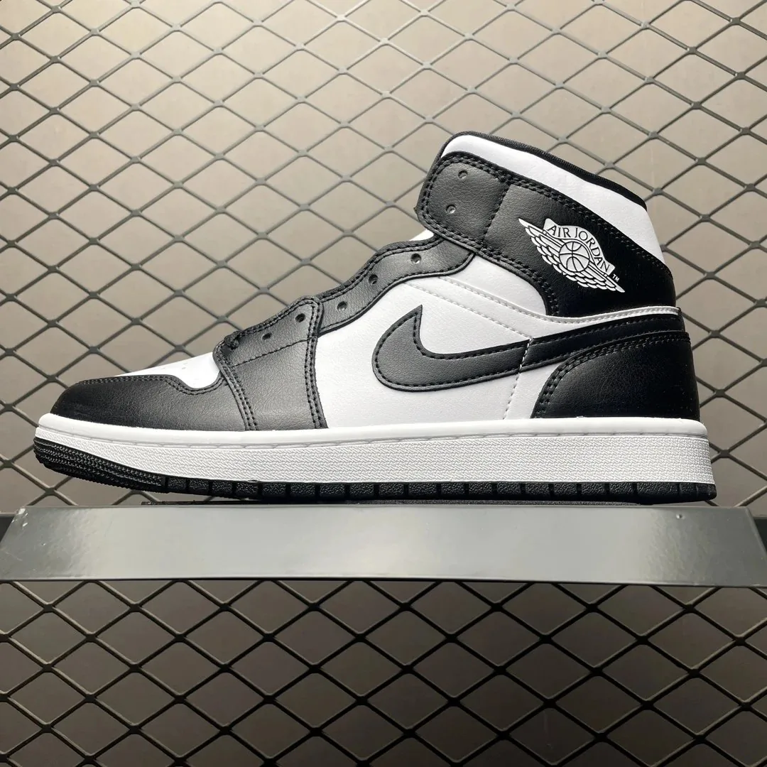 Air Jordan 1 Mid — Photo 5