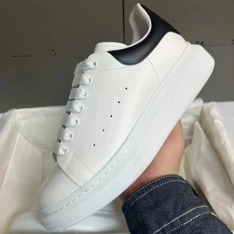 Alexander McQueen Oversized Sneaker White Breathable Platfor — photo 3