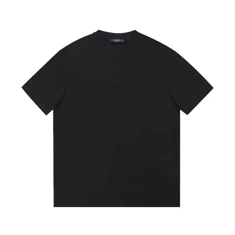 Louis Vuitton Monogram Print T-Shirt Collection — Photo 15