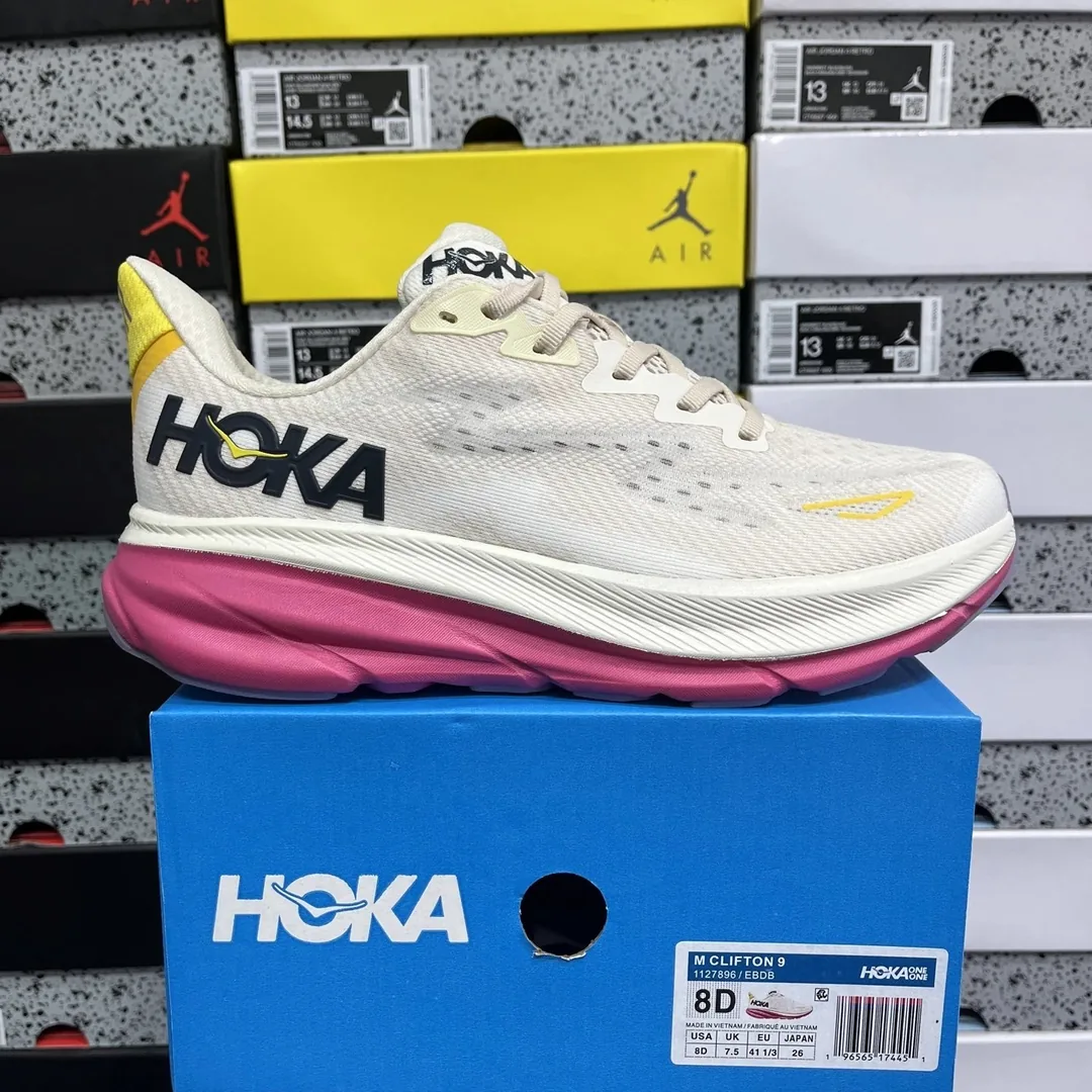 Hoka Clifton 9 One — QC