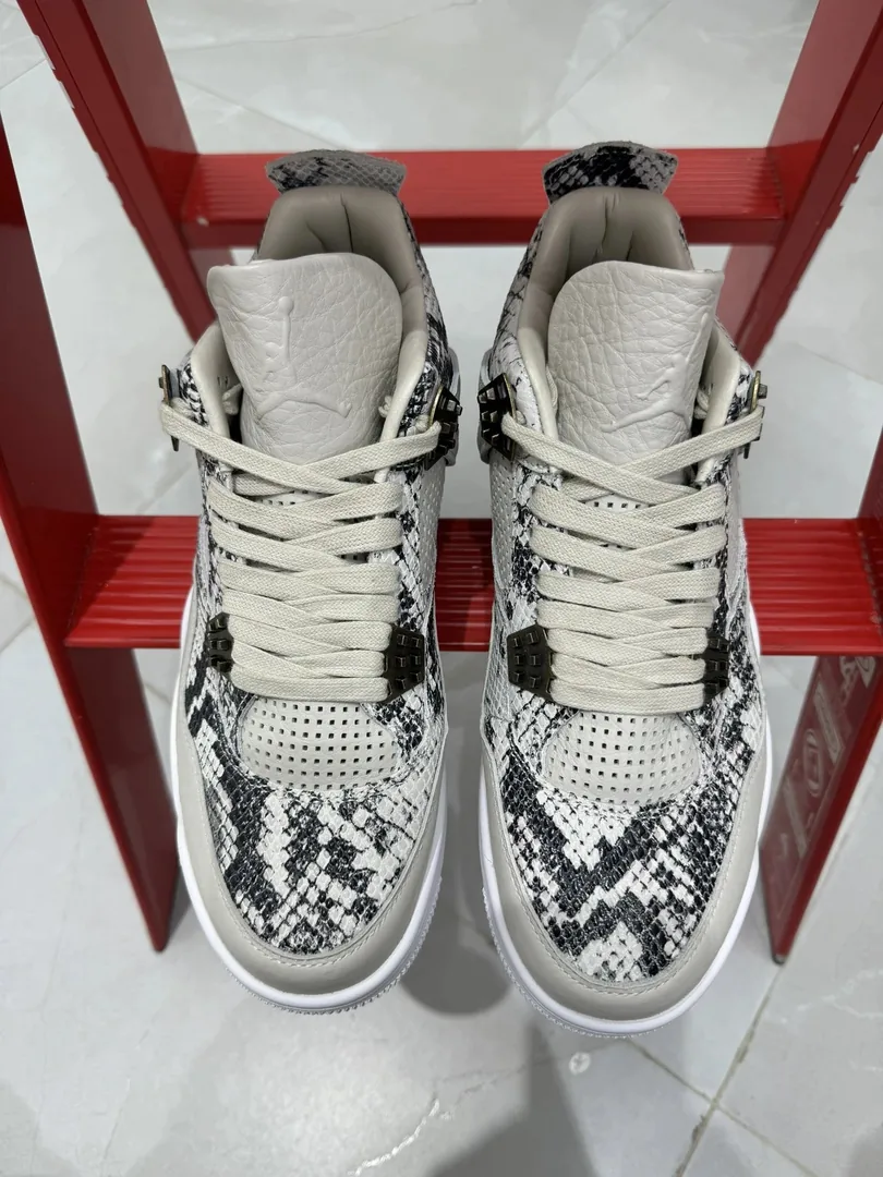 Air Jordan 4 Snakeskin Grey — photo 11