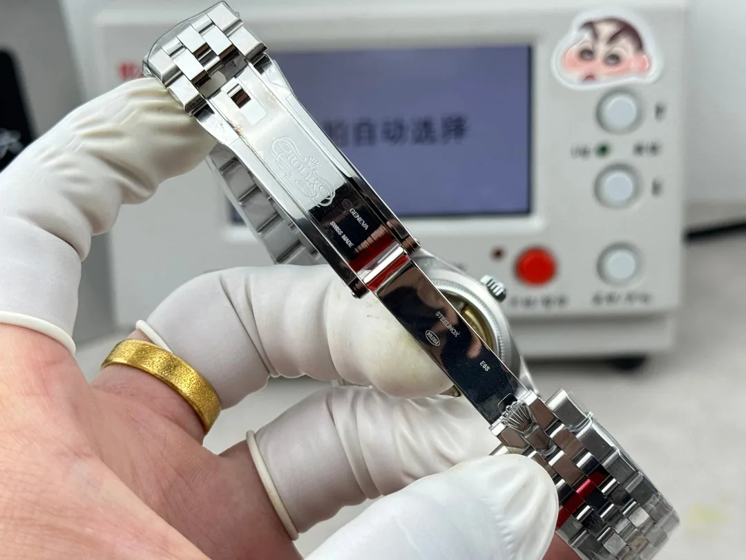 Rolex Land-Dweller Watch — photo 10